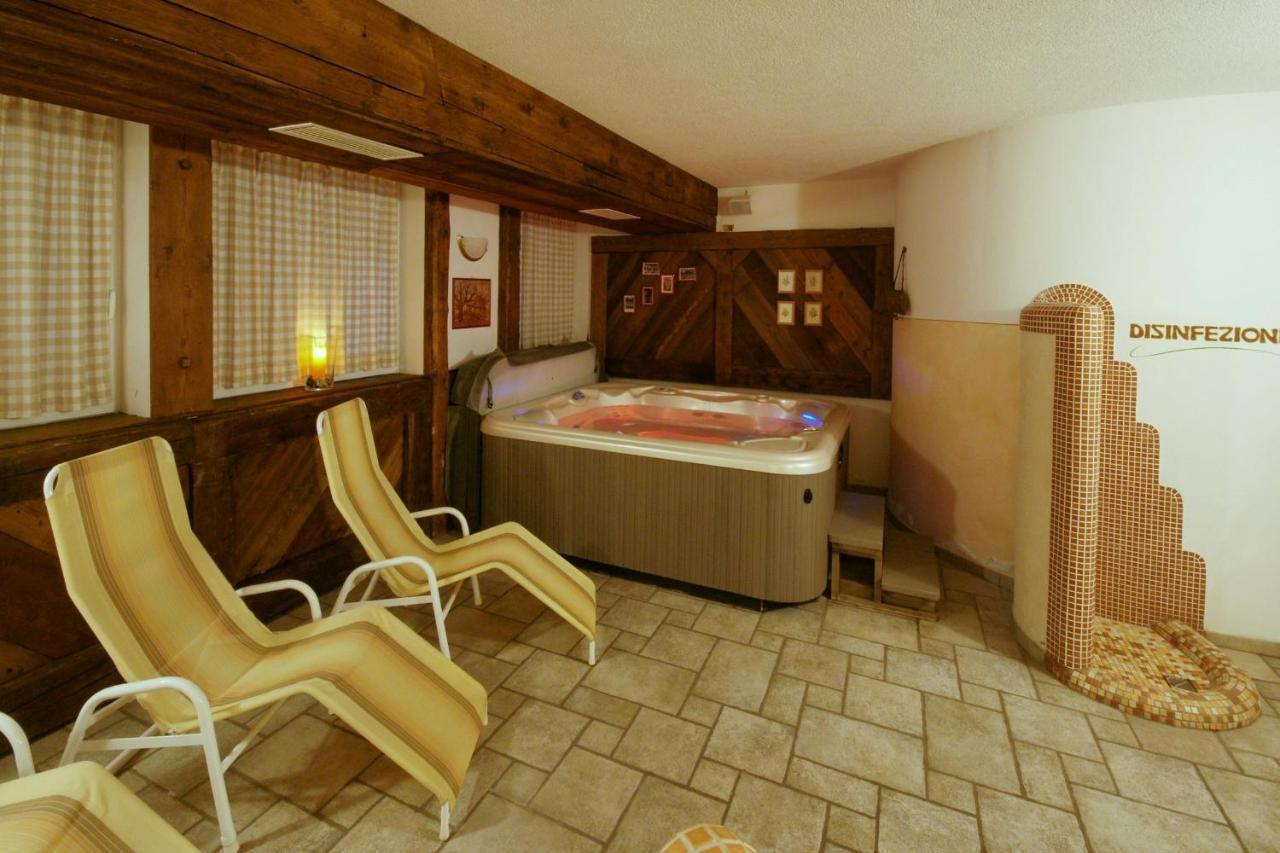 Albergo Conturina Alba di Canazei Buitenkant foto