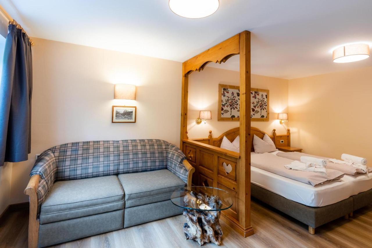 Albergo Conturina Alba di Canazei Buitenkant foto