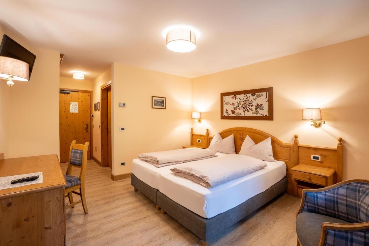 Albergo Conturina Alba di Canazei Buitenkant foto