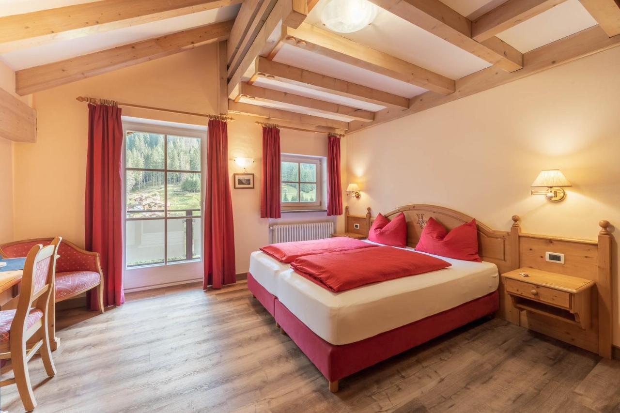 Albergo Conturina Alba di Canazei Buitenkant foto